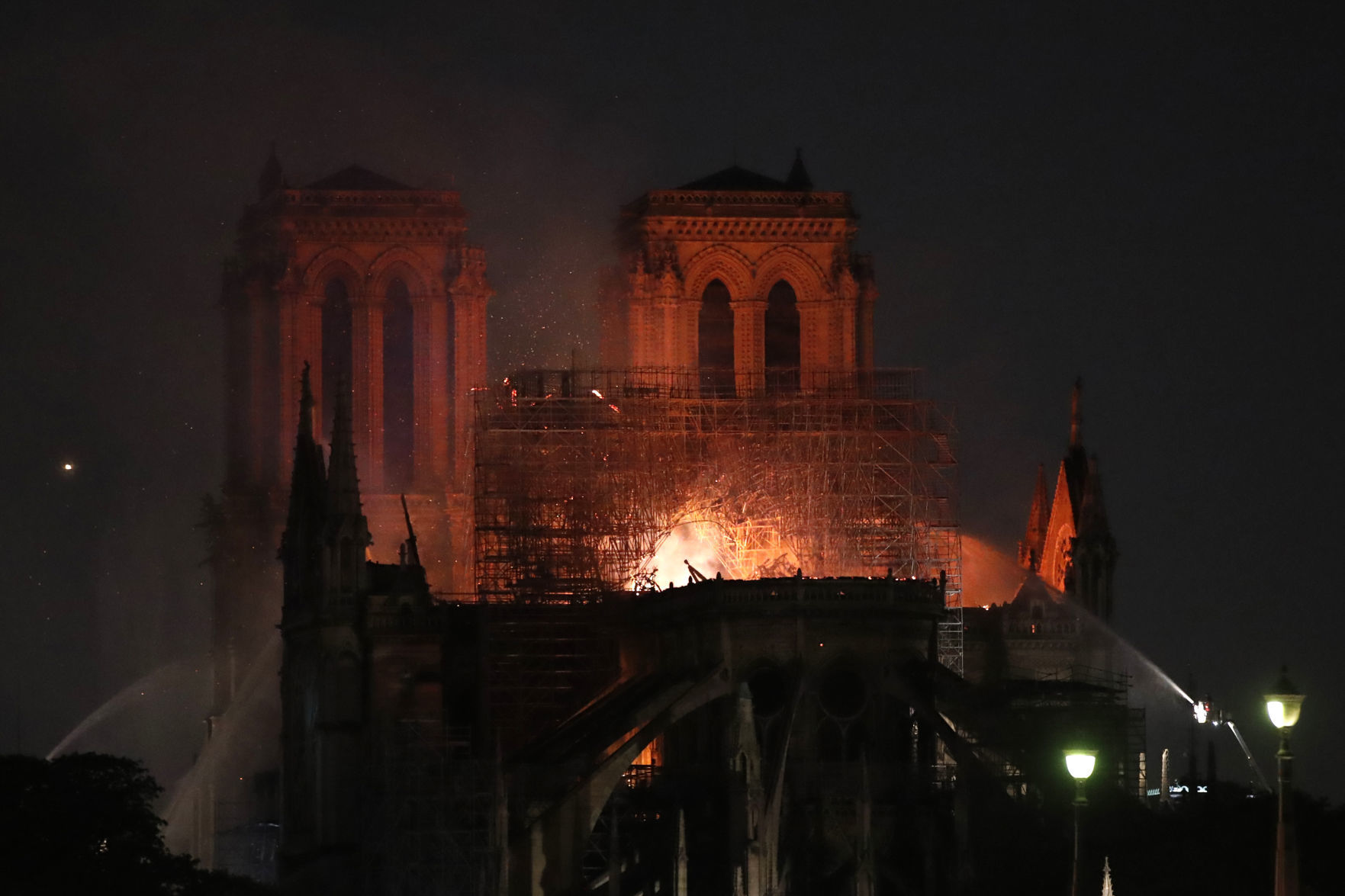 France Notre Dame Fire
